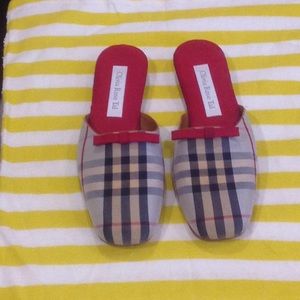 THESE ARE FOR YOU!!!! Summer slip on and go!